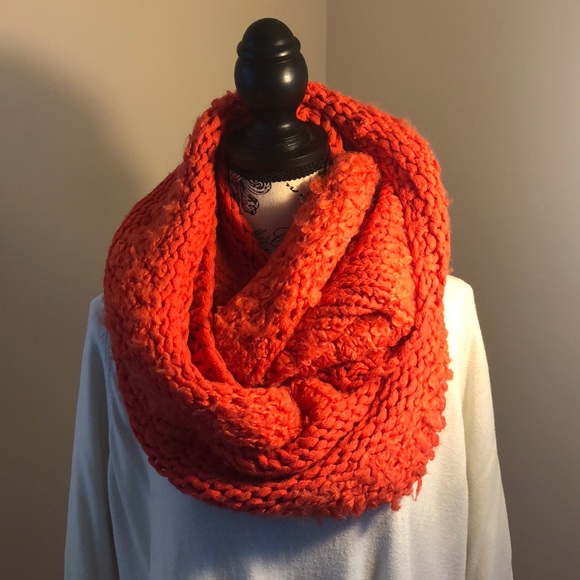 LOFT Accessories - LOFT Infinity Scarf
